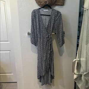 Abercrombie and Fitch Black and White High Low Wrap Sundress